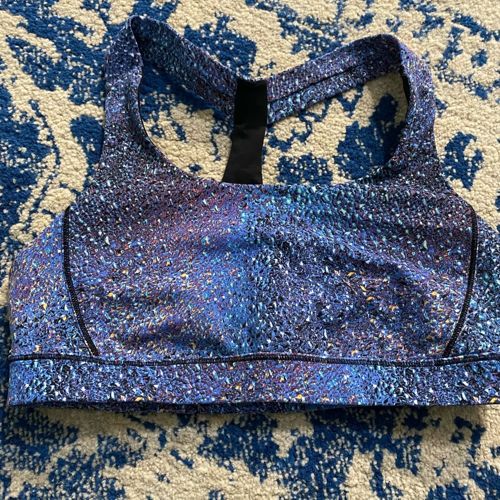Lululemon bra